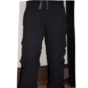 Ivivva by Lululemon Love To Move Pant